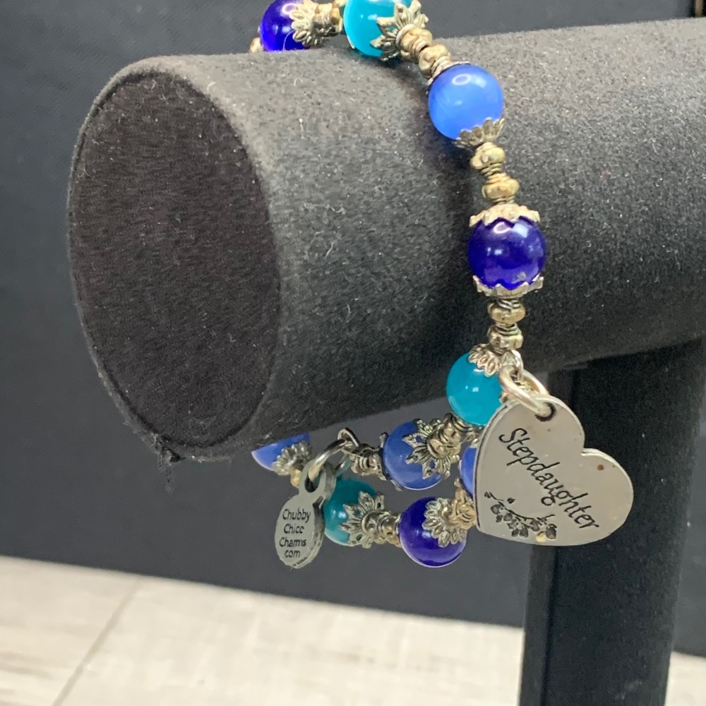 Chubby Chico Charms Stepdaughter Heart Charm Blue Cats Eye Bead Bracelet 5620